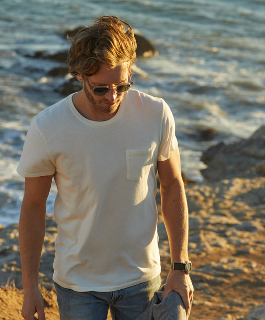 Groovy Pocket Tee - Outerworn