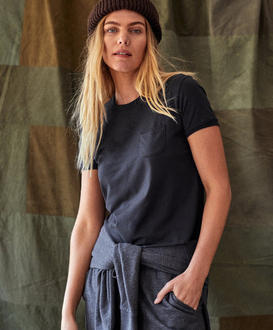Sojourn Shrunken Pocket Tee