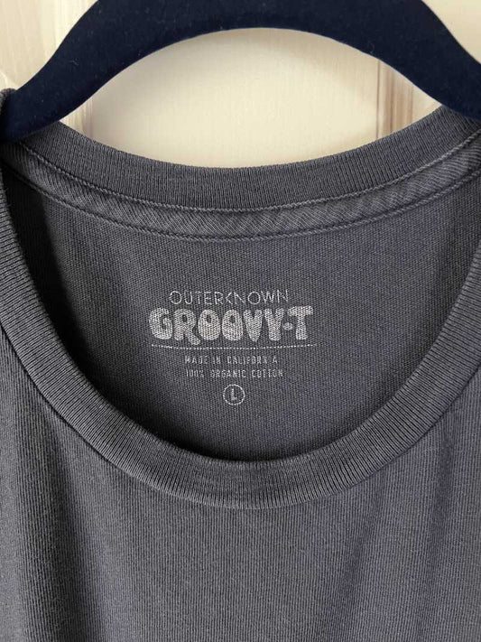 Groovy Pocket Tee - Outerworn