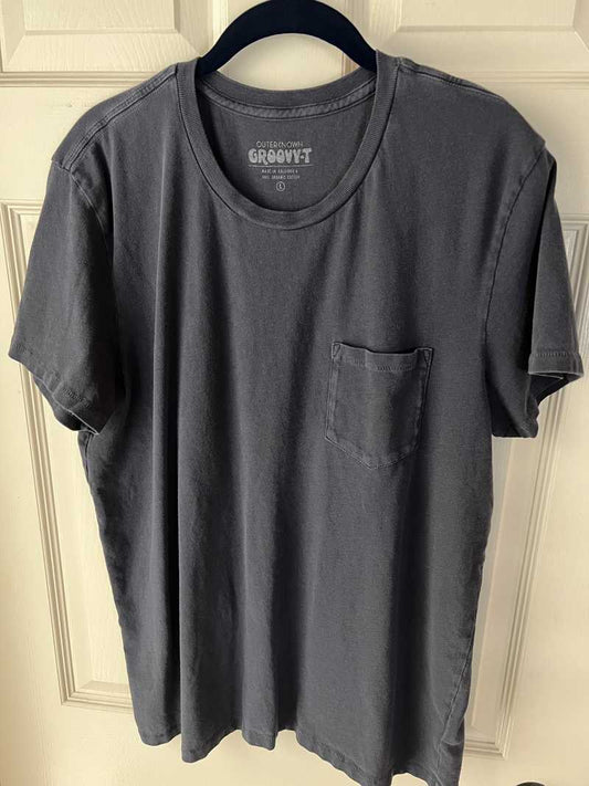 Groovy Pocket Tee - Outerworn