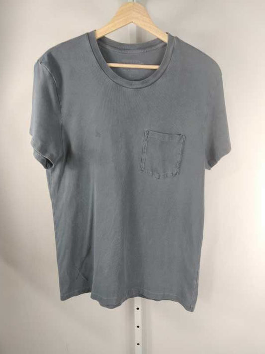 Groovy Pocket Tee - Outerworn