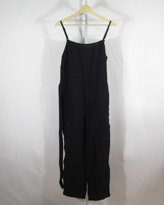 Sunday Suit - Outerworn