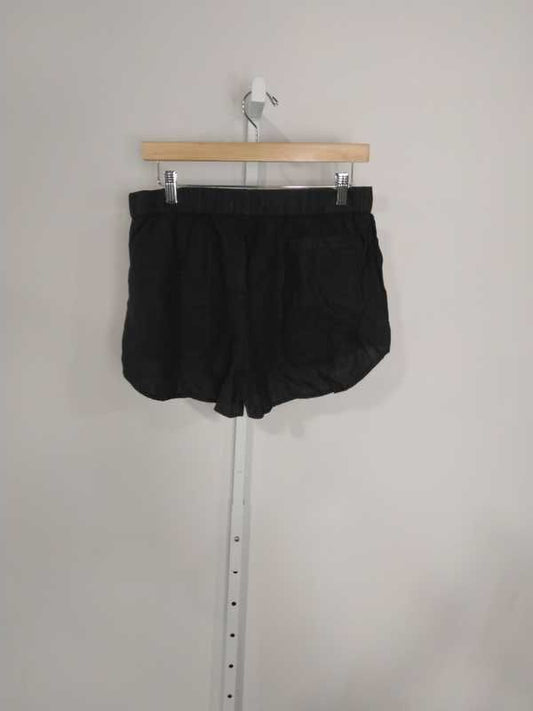 Barefoot Shorts - Outerworn