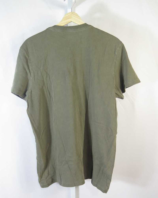 Groovy Pocket Tee - Outerworn