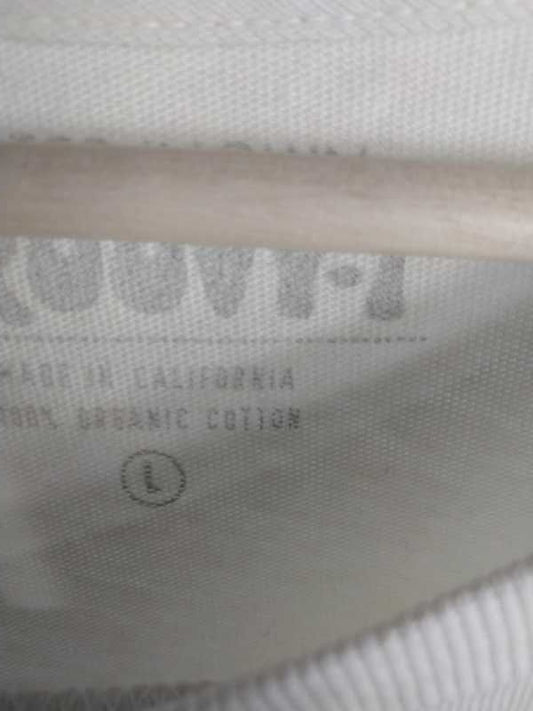 Groovy Pocket Tee - Outerworn
