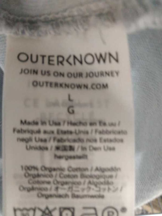 Groovy Pocket Tee - Outerworn