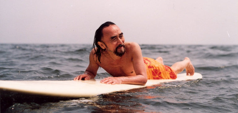Der Tag, an dem Yohji Yamamoto surfen ging