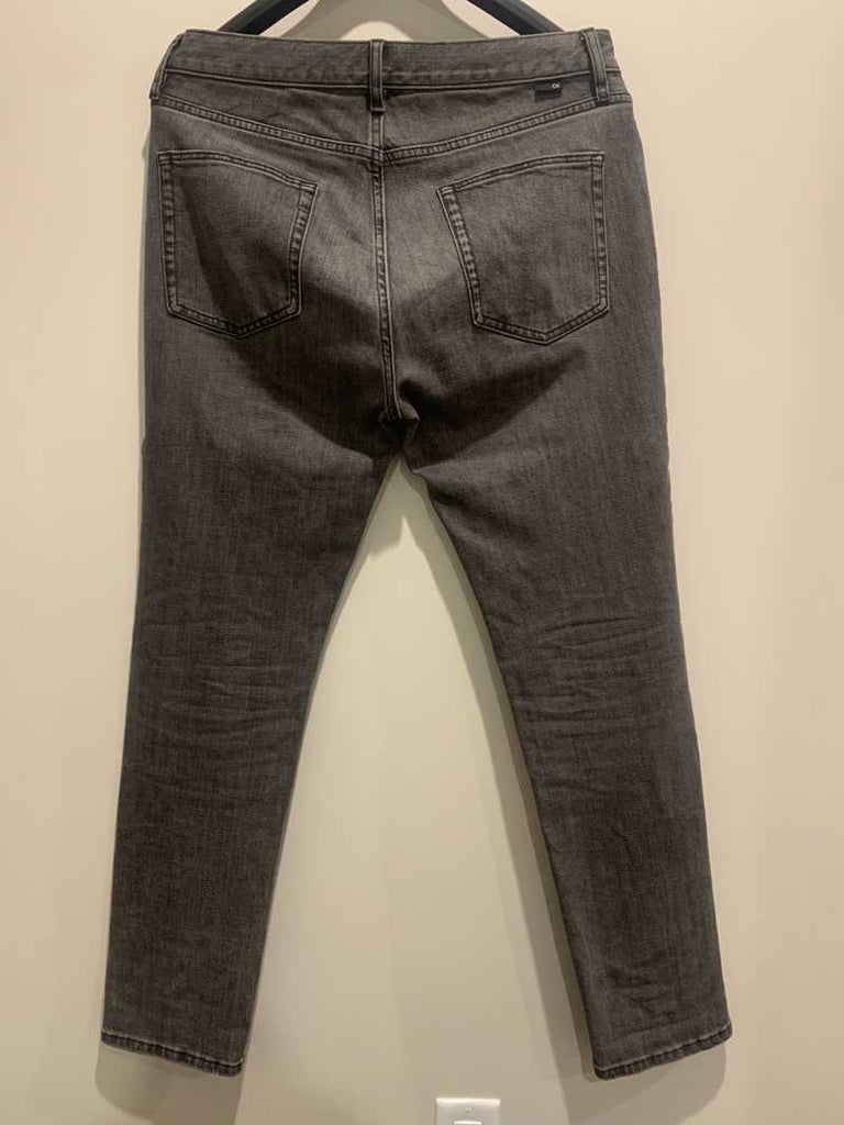 Ambassador Slim Fit - Outerworn