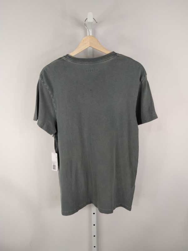 Groovy Pocket Tee - Outerworn