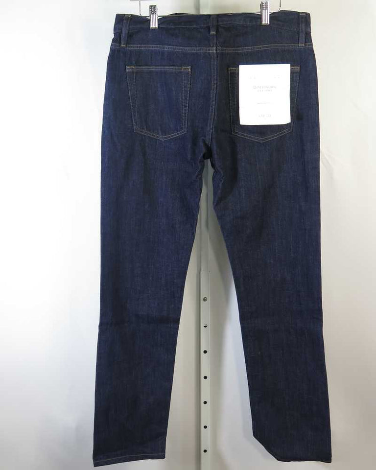 Ambassador Slim Fit - Outerworn