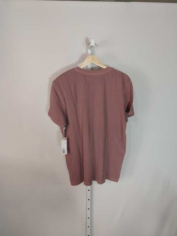 Groovy Pocket Tee - Outerworn