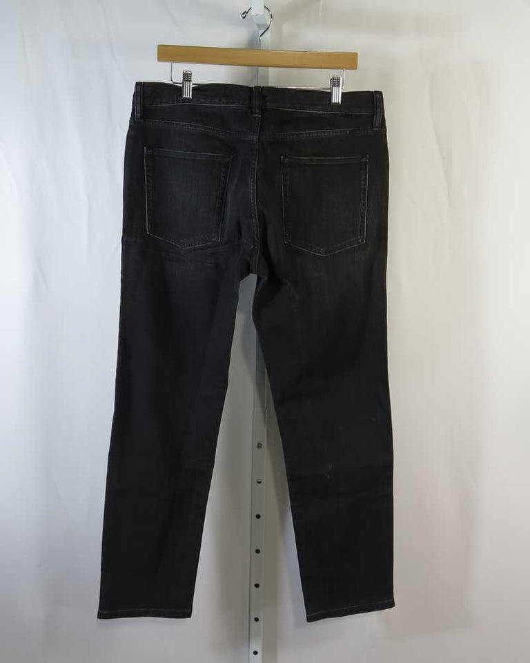Ambassador Slim Fit - Outerworn