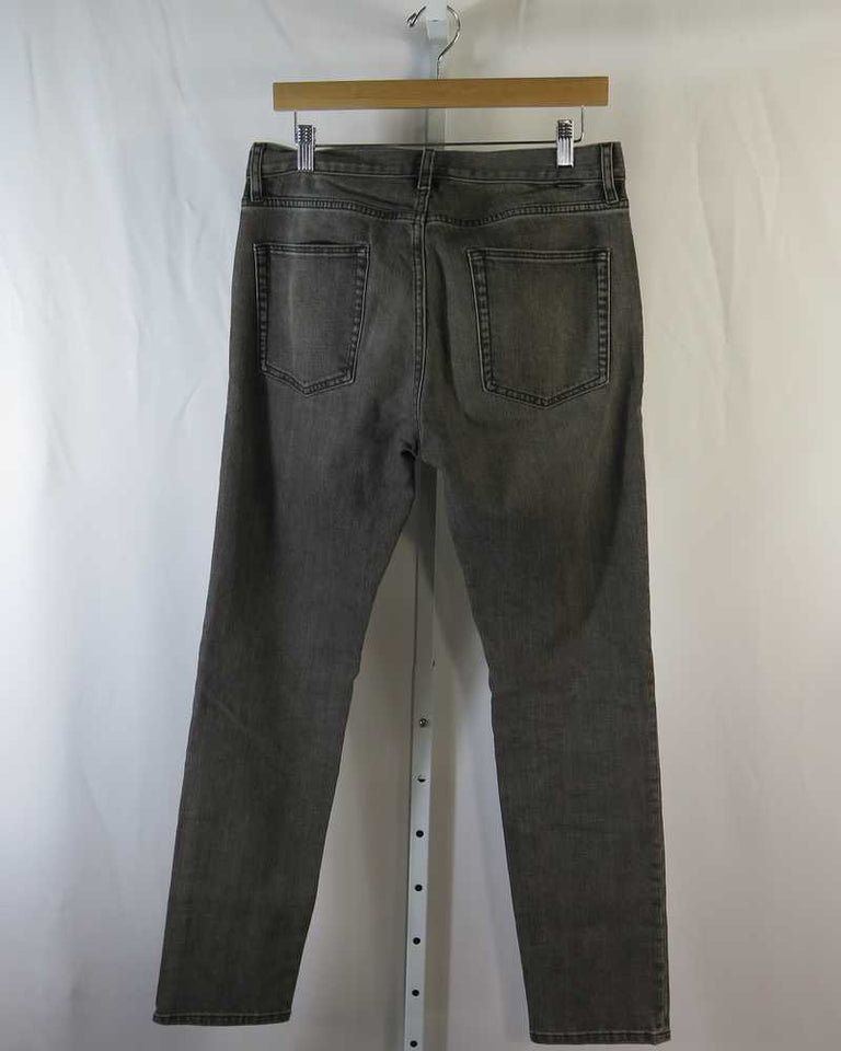 Ambassador Slim Fit - Outerworn